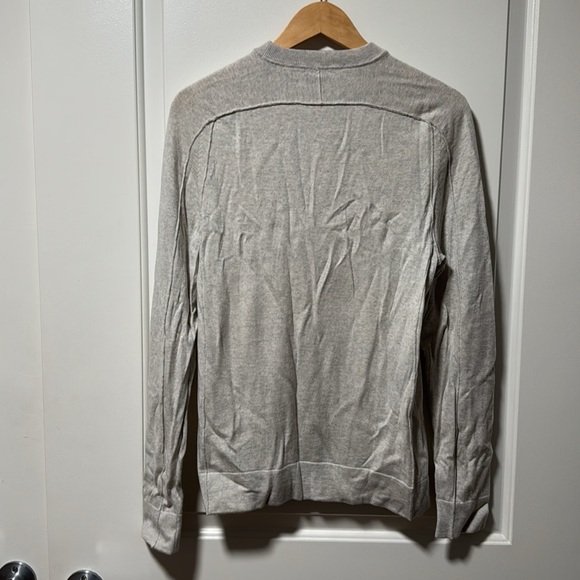 Vince Light Gray Crewneck Merino wool sweater in size small - Picture 3 of 3